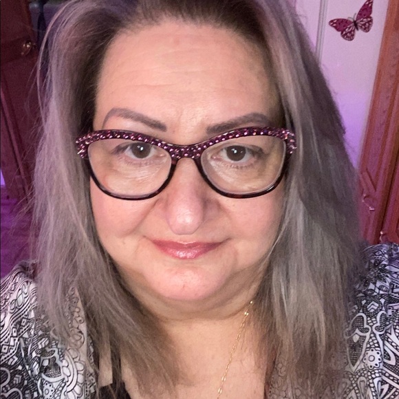 The many faces of me. ~Kim~ pic #3 crying all day. Last 2, very dark days 😢 - Picture 7 of 16